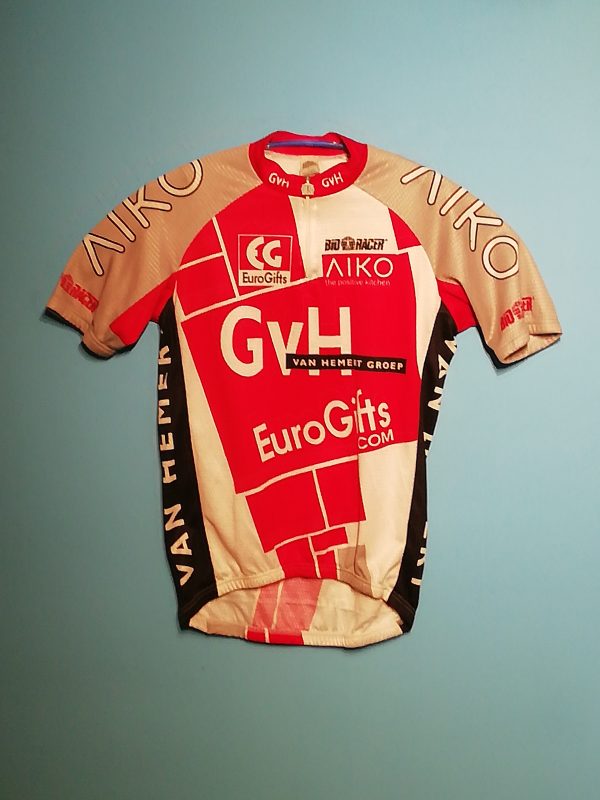 VAN HEMERT-EUROGIFTS-AIKO 2004